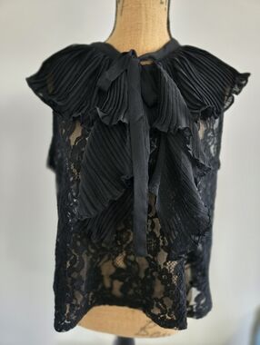 Black Lace Sleeveless Blouse with Pleated Bow Neck